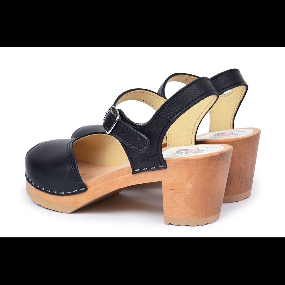 Maguba Clogs - image 3